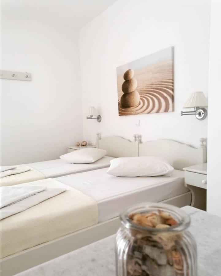 Aegeo Inn Apartments Antiparos Exterior photo